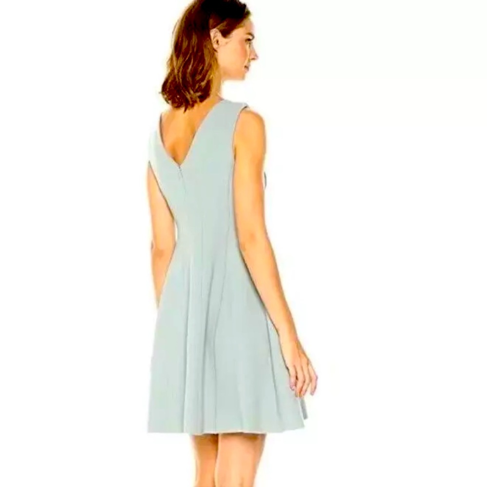 Theory Polished Dress size 4 Stretch Virgin Wool Blend Sleeveless Fit & Flare - Picture 2 of 10